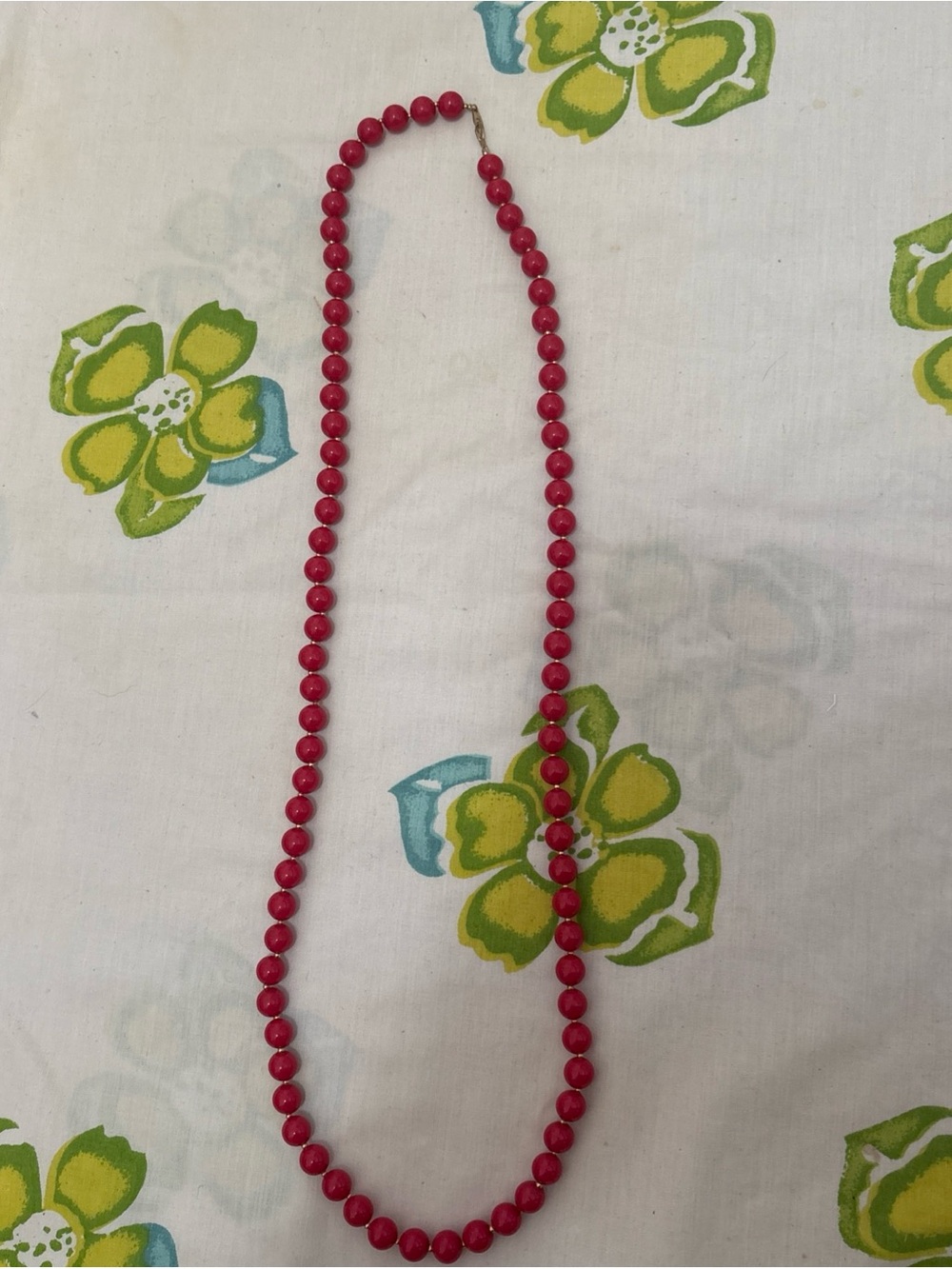 Vintage Red Beaded Necklace - Women's Jewelry